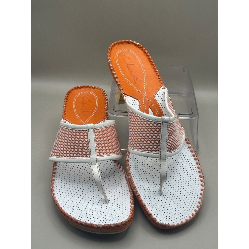 Clarks Womens Sandals Thong White Orange Slip On Vintage Wooden Heels Size 8.5